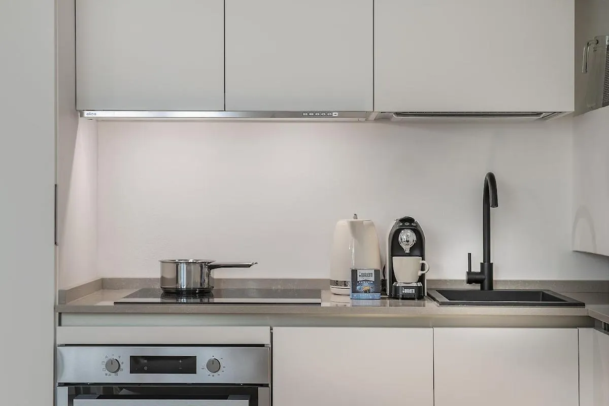 2 Bedrooms De Angeli - 20 Minuti Dal Salone Del Mobile Milano