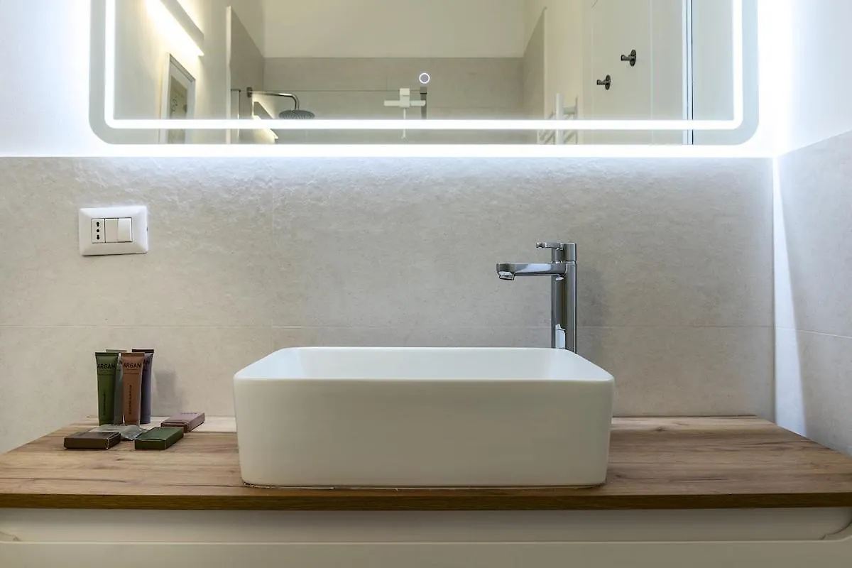 2 Bedrooms De Angeli - 20 Minuti Dal Salone Del Mobile 米兰 公寓